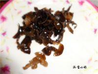 凉拌芹菜的做法步骤2