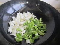 洋葱西红柿炒鸡蛋的做法步骤7