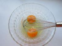 胡萝卜丝鸡蛋饼的做法步骤3