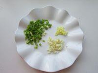 酱炒粉条的做法步骤4