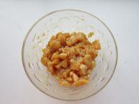 豇豆炒鸡肉的做法步骤2