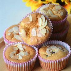 蔓越莓纸杯蛋糕