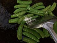 甜豆炒鸭心的做法步骤6