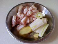 五花肉烧墨鱼的做法步骤2