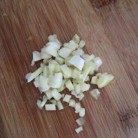 凤梨鸭杂的做法步骤4