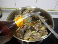 柴鸡炖茶树菇的做法步骤6