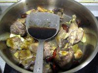 柴鸡炖茶树菇的做法步骤7