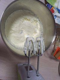 榴莲冻芝士蛋糕的做法步骤4