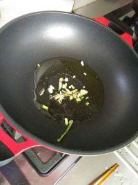 清炒蛏的做法步骤3