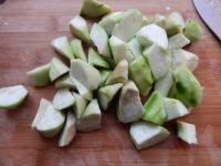 丝瓜炒鸡丁的做法步骤3