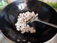 丝瓜炒鸡丁的做法步骤5