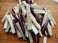 豆角辣烧茄子的做法步骤2