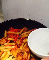 蒜苔土豆烧鸡翅的做法步骤16