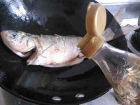 毛豆烧鱼的做法步骤7