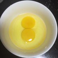 凉拌鸡蛋的做法步骤2