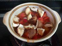 腊肉香菇炖杂蔬的做法步骤10