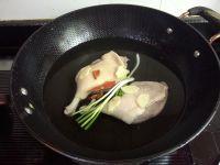 梅干菜蒸鸭腿的做法步骤7