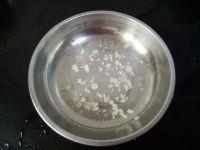 梅干菜蒸鸭腿的做法步骤13