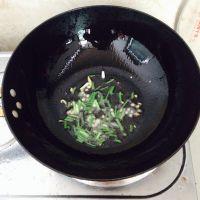 疙瘩肉丝汤的做法步骤5