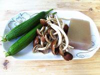 丝瓜魔芋美白汤的做法步骤1