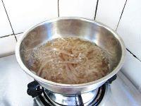 丝瓜魔芋美白汤的做法步骤2