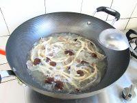 丝瓜魔芋美白汤的做法步骤4