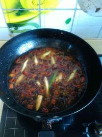 香辣大锅烧鲫鱼的做法步骤10