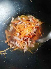 腐竹木耳小炒的做法步骤3