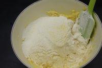 玉米面蔓越莓饼干的做法步骤4