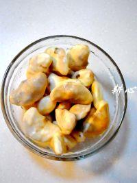 菱角猪尾汤的做法步骤2