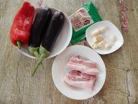 煎烤肉片茄子的做法步骤1