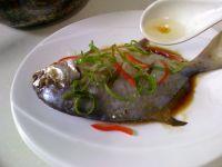 葱油鲳鱼的做法步骤5