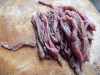 茭白炒牛肉的做法步骤2