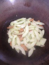 猪油渣炒甜瓜的做法步骤8