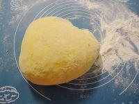 芝麻红豆沙馅南瓜饼的做法步骤6