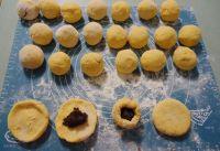 芝麻红豆沙馅南瓜饼的做法步骤7