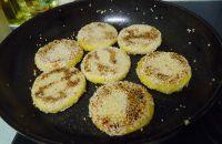 芝麻红豆沙馅南瓜饼的做法步骤10