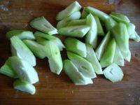 鸡蛋炒丝瓜的做法步骤3