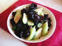 木耳炒丝瓜的做法步骤8