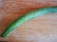 木耳炒丝瓜的做法步骤2