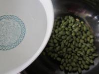 毛豆青笋番茄汤的做法步骤3