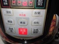 冰糖莲子炖银耳的做法步骤7