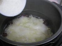 冰糖莲子炖银耳的做法步骤9