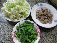 韭菜鸡胗炒花菜的做法步骤1