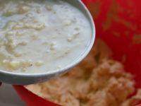 香蕉核桃蛋糕的做法步骤7