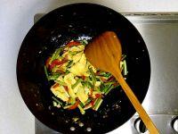 蒜薹炒鸡蛋的做法步骤8