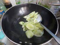 莴笋蛋花汤的做法步骤3