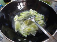 莴笋蛋花汤的做法步骤5