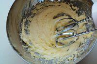 蓝莓爆浆玛芬的做法步骤2