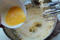 蓝莓爆浆玛芬的做法步骤4